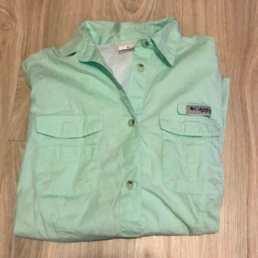 Mint green Columbia PFG button up
